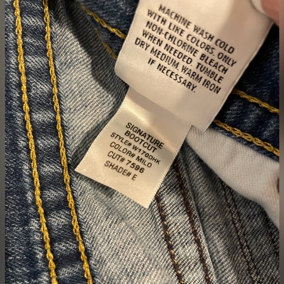 Hudson cut off jean denim shorts Size 31 - 4” inseam - Picture 7 of 9